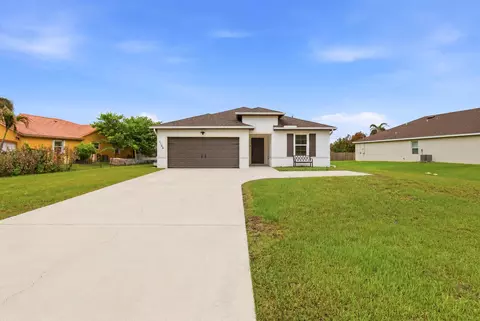 1158 SW Del Rio, Port Saint Lucie, FL 34953