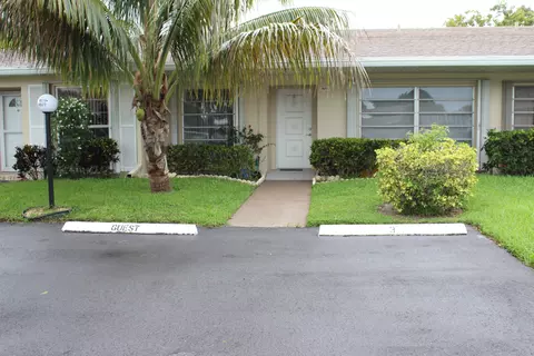 8573 Boca Dr #3, Boca Raton, FL 33433