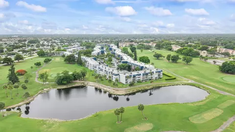 7807 Golf Cir Dr #H 305, Margate, FL 33063