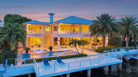 1900 Intracoastal Dr, Fort Lauderdale, FL 33305