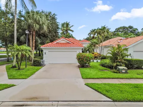 4766 Valencia Dr, Delray Beach, FL 33445