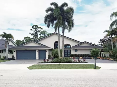 10875 Boca Woods Ln, Boca Raton, FL 33428