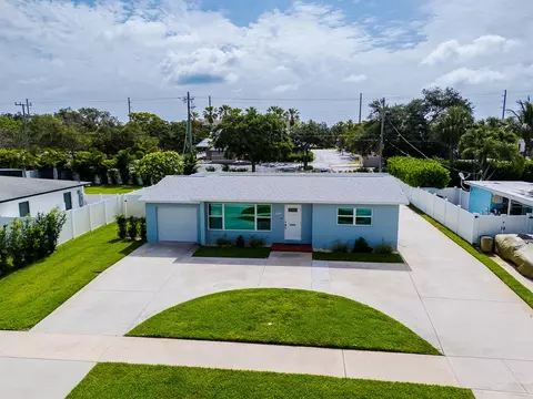 648 Eastwind Dr, North Palm Beach, FL 33408