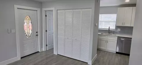 351 Lake Dora Dr, West Palm Beach, FL 33411