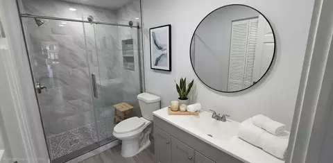 351 Lake Dora Dr, West Palm Beach, FL 33411