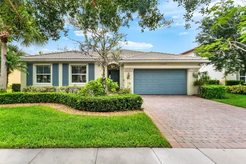 2404 Bellarosa Cir, Royal Palm Beach, FL 33411