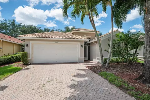 5330 Vernio Ln, Boynton Beach, FL 33437