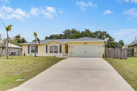 729 SW Saragossa Ave, Port Saint Lucie, FL 34953