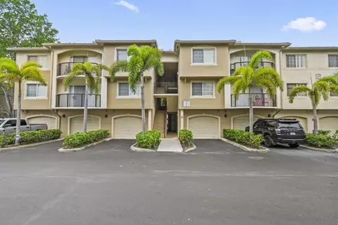 1100 S Crestwood Ct S #1109, Royal Palm Beach, FL 33411