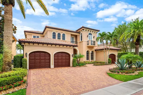 9588 Bridgebrook Dr, Boca Raton, FL 33496