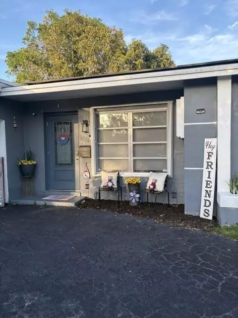 2934 NW 73rd Ave, Fort Lauderdale, FL 33313