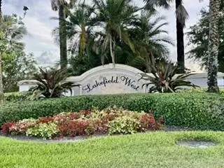 1965 S Club Dr S, Wellington, FL 33414