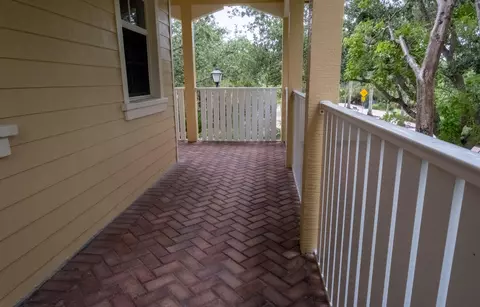 Exterior - 103 E Thatch Palm Cir, Jupiter, FL 33458 photo 4 of 6