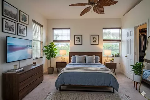 Bedroom - 103 E Thatch Palm Cir, Jupiter, FL 33458 photo 3 of 4