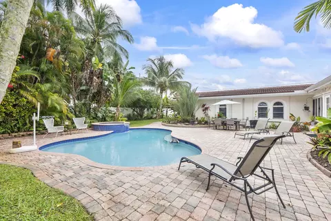2501 NE 26th Ter, Fort Lauderdale, FL 33305