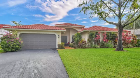 2345 NW 95th Ter, Coral Springs, FL 33065