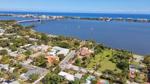 1205 N M St, Lake Worth Beach, FL 33460