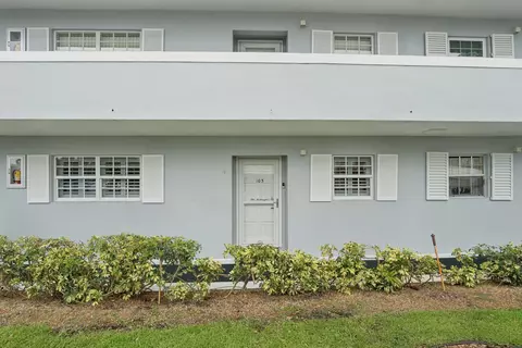 157 Atlantis Blvd #103, Atlantis, FL 33462