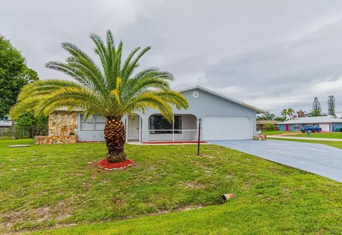 188 NW Broadview St, Port Saint Lucie, FL 34983