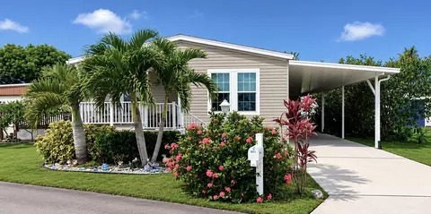 7306 43rd Ter N, Riviera Beach, FL 33404