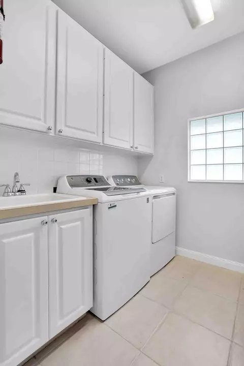 217 Florence Dr, Jupiter, FL 33458 photo 23