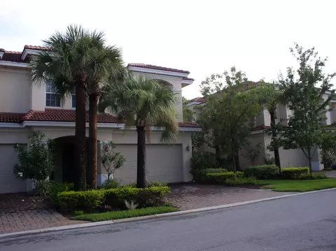 2202 SW Cape Cod Dr, Port Saint Lucie, FL 34953