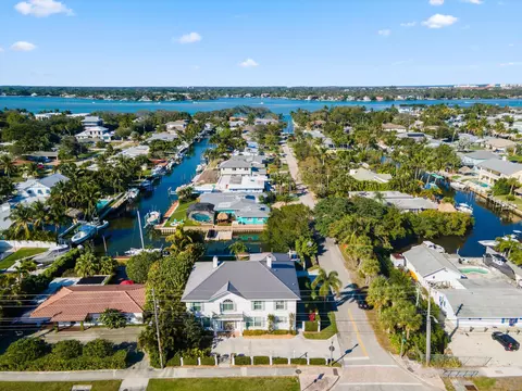401 Center St, Jupiter, FL 33458