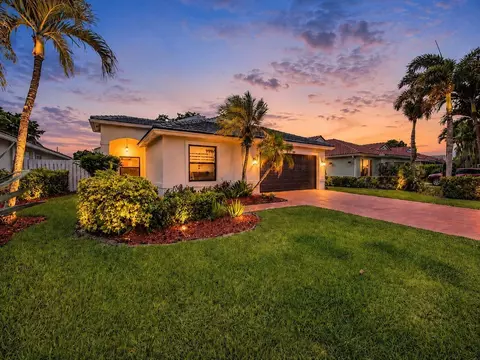 6244 Grand Cypress Cir, Lake Worth, FL 33463