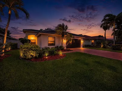 6244 Grand Cypress Cir, Lake Worth, FL 33463