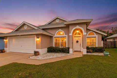 6319 Foster St, Jupiter, FL 33458