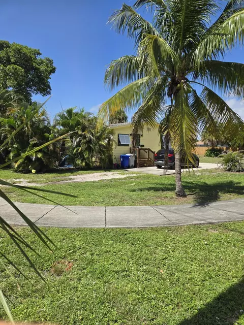 239 NE 18th Ave, Pompano Beach, FL 33060