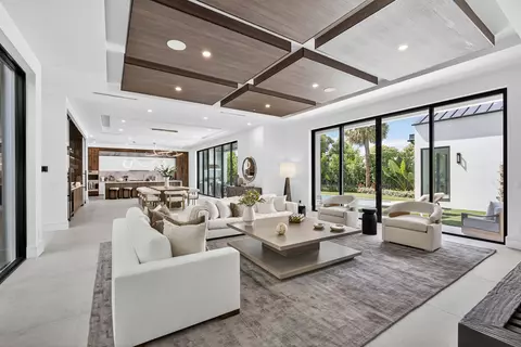 123 Murray Rd, West Palm Beach, FL 33405