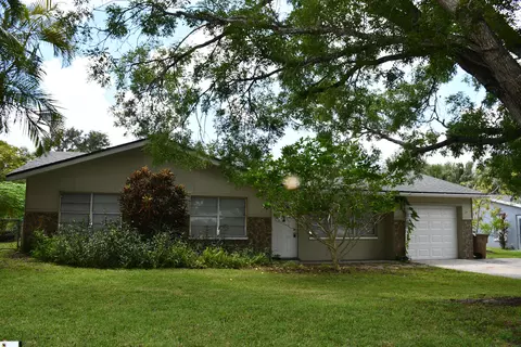 1591 Sunkist Way, Fort Myers, FL 33905