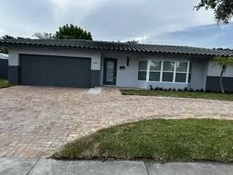 2521 NE 45th St, Lighthouse Point, FL 33064