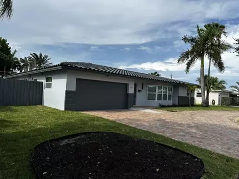 2521 NE 45th St, Lighthouse Point, FL 33064