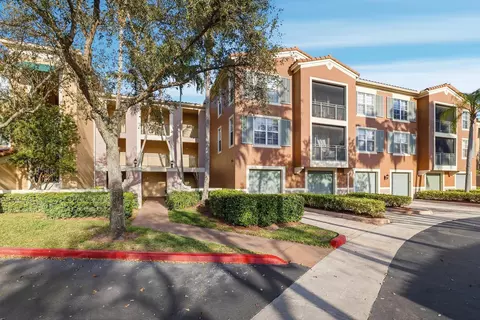 11750 Saint Andrews Pl #302, Wellington, FL 33414