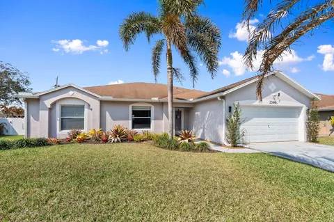 2044 SW Brevity Ter, Port Saint Lucie, FL 34953