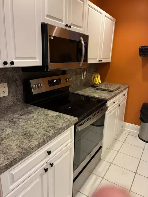 1894 Palmland Dr #3, Boynton Beach, FL 33436
