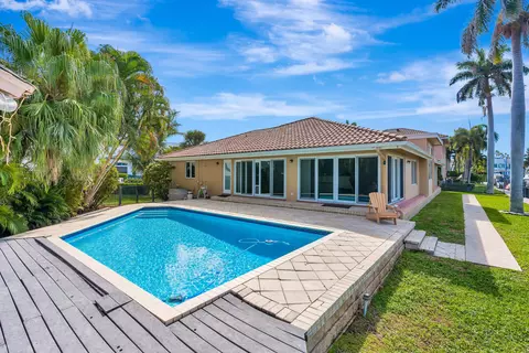 Exterior - 4204 Tranquility Dr, Highland Beach, FL 33487 photo 5 of 15