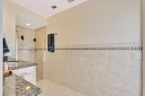 Bath - 4204 Tranquility Dr, Highland Beach, FL 33487 photo 6 of 6