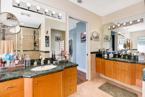 Bath - 4204 Tranquility Dr, Highland Beach, FL 33487 photo 4 of 6