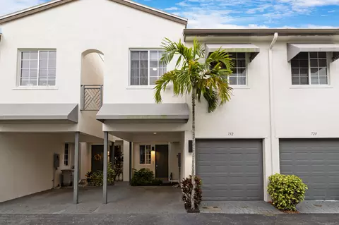 732 SE 2nd St #732, Pompano Beach, FL 33060