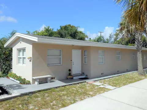 501 S E St, Lake Worth Beach, FL 33460