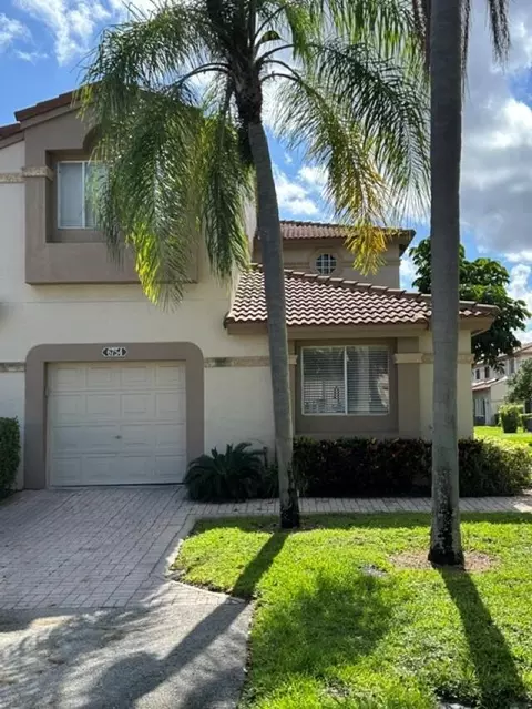 6754 Via Regina, Boca Raton, FL 33433