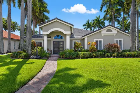15822 Cypress Park Dr, Wellington, FL 33414