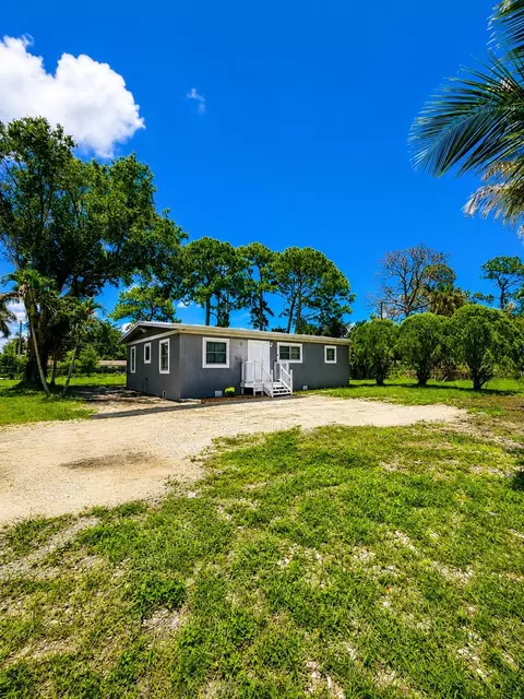468 N 53rd Dr N, West Palm Beach, FL 33415