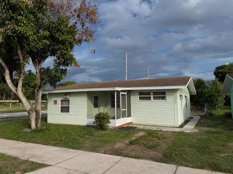 559 Nasturtium Ave, Sebring, FL 33870