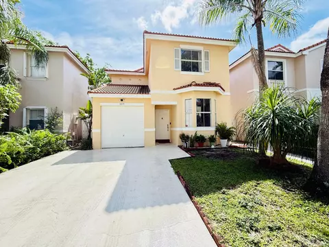 3975 Fern Forest Rd, Hollywood, FL 33026