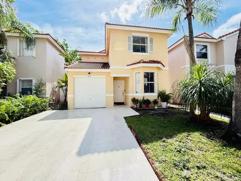 3975 Fern Forest Rd, Hollywood, FL 33026