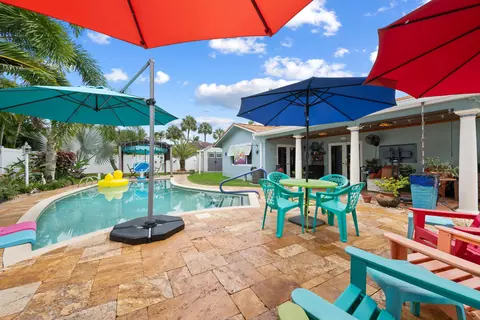 6816 NW 28th Ter, Fort Lauderdale, FL 33309